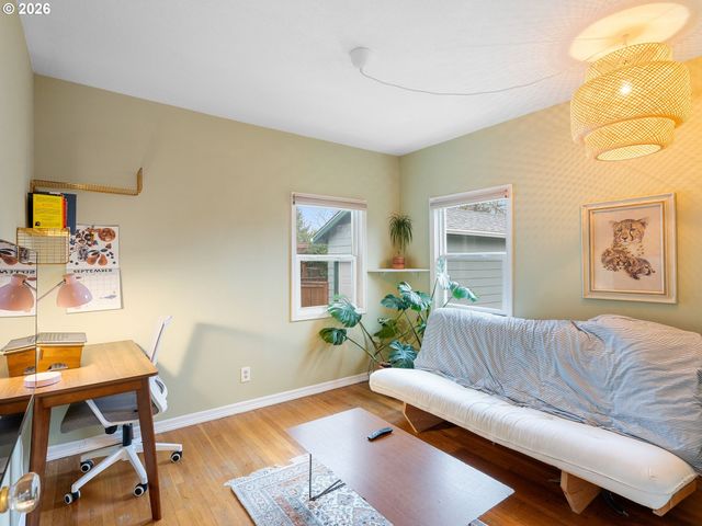 1310 Ne 70TH Ave, Portland, OR 97213