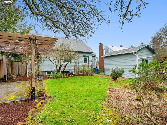 1310 Ne 70TH Ave, Portland, OR 97213