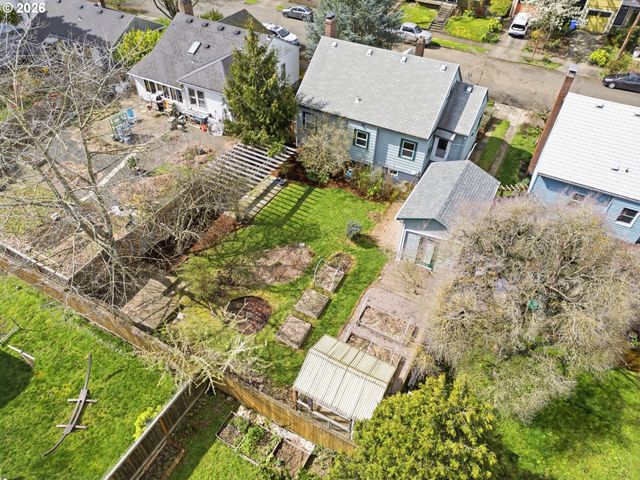 1310 Ne 70TH Ave, Portland, OR 97213