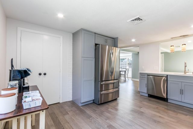 47 Follins Bay Road, South Dennis, MA 02660