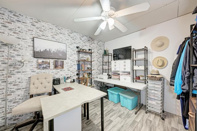 114 La Cascada PASS, Elgin, TX 78621