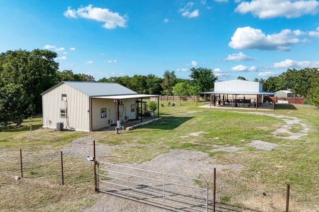 114 La Cascada PASS, Elgin, TX 78621