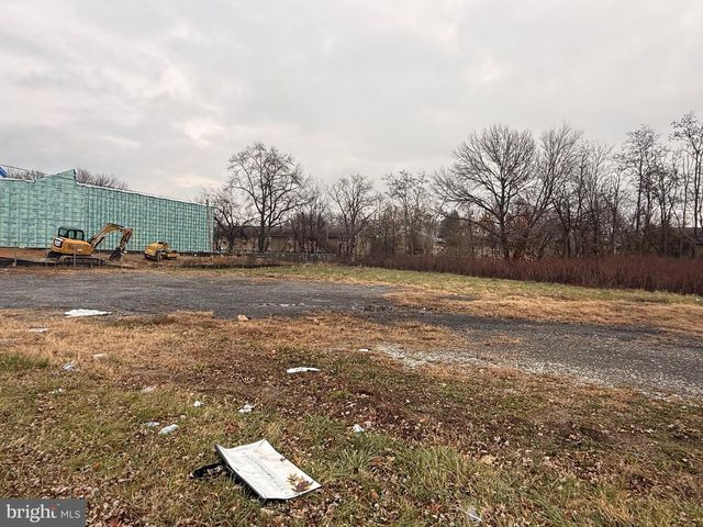 45 S VIRGINIA AVE, Penns Grove, NJ 08069