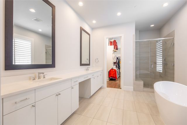 14948 Oak Street, Addison, TX 75001