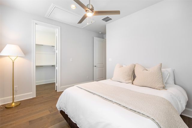 14948 Oak Street, Addison, TX 75001