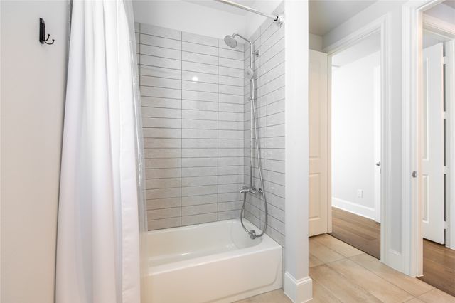 14948 Oak Street, Addison, TX 75001