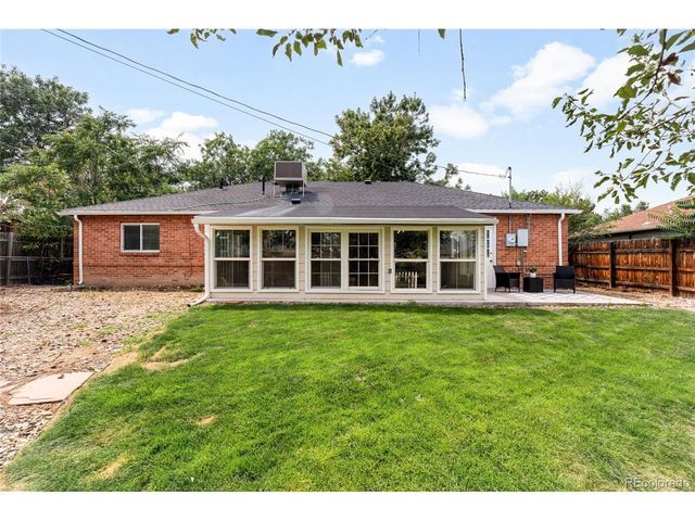 1176 Tucson St, Aurora, CO 80011