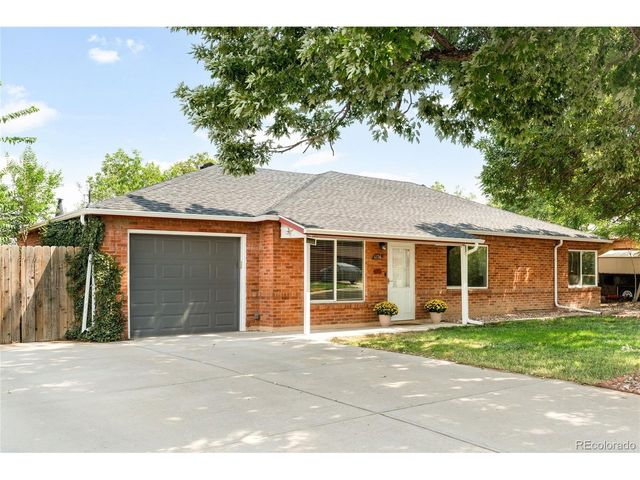 1176 Tucson St, Aurora, CO 80011