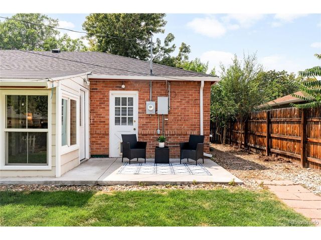 1176 Tucson St, Aurora, CO 80011