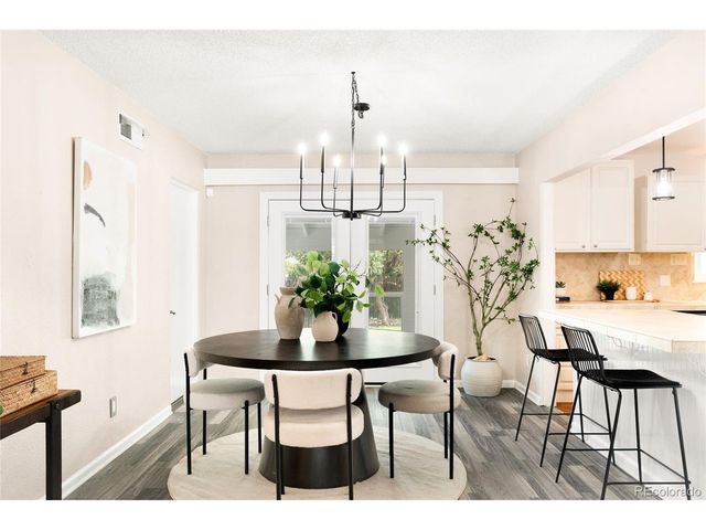 1176 Tucson St, Aurora, CO 80011