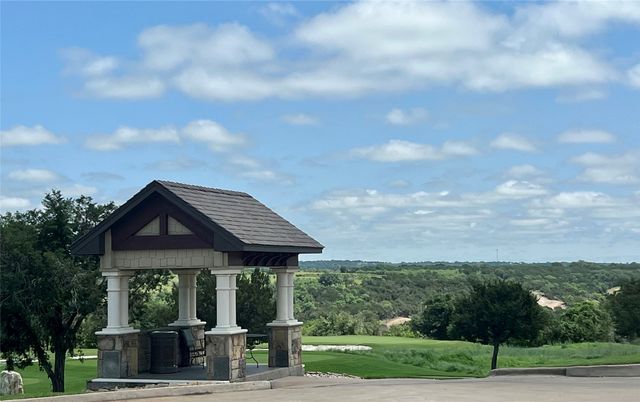 6528 Berkshire Drive, Cleburne, TX 76033