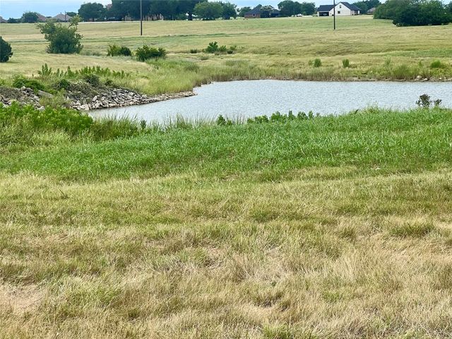 6528 Berkshire Drive, Cleburne, TX 76033