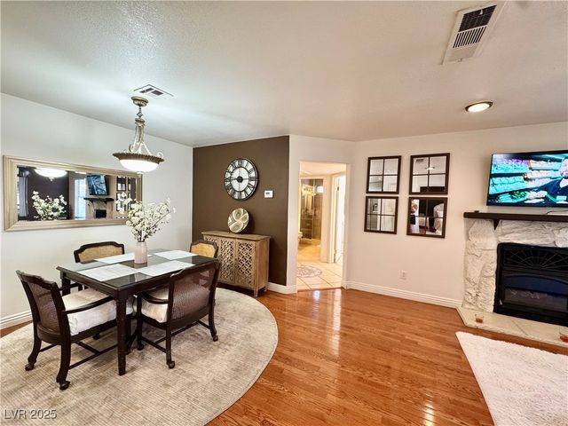 9070 Spring Mountain Road 204, Las Vegas, NV 89117