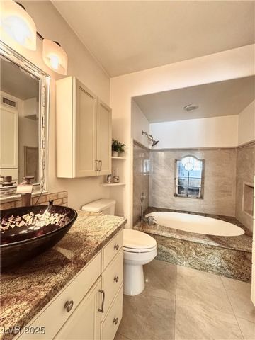 9070 Spring Mountain Road 204, Las Vegas, NV 89117