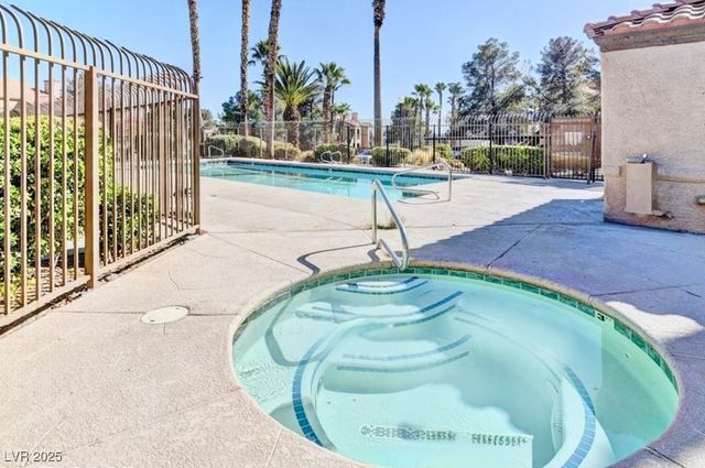 9070 Spring Mountain Road 204, Las Vegas, NV 89117