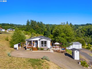 134 NEWMAN Rd, Kalama, WA 98625