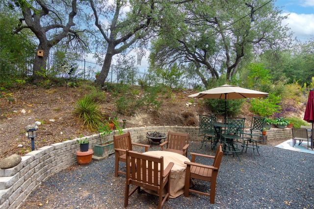 1100 Salen CV, Spicewood, TX 78669