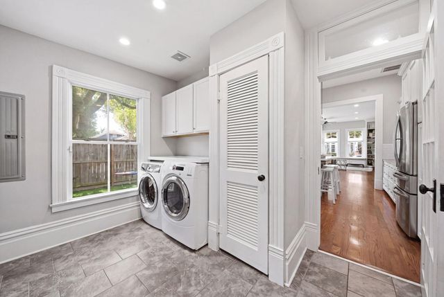 220 W 10th Street, Houston, TX 77008