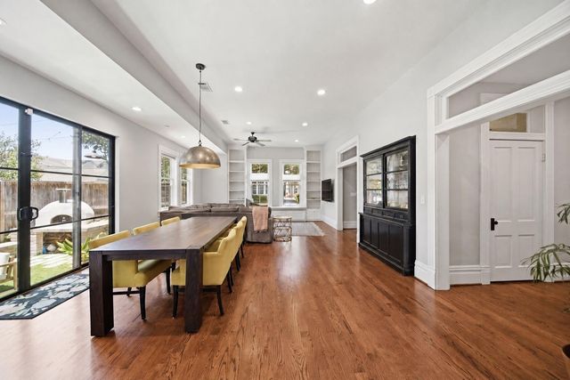 220 W 10th Street, Houston, TX 77008