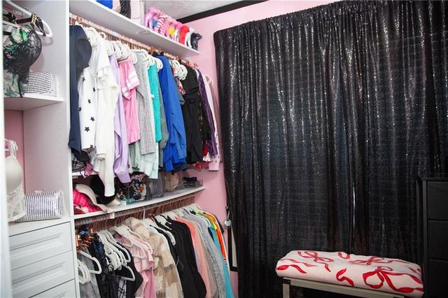 5870 TALLANT Drive, Sugar Hill, GA 30518