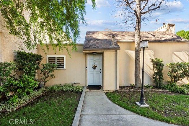 5640 Etiwanda Avenue 1, Tarzana (los Angeles), CA 91356