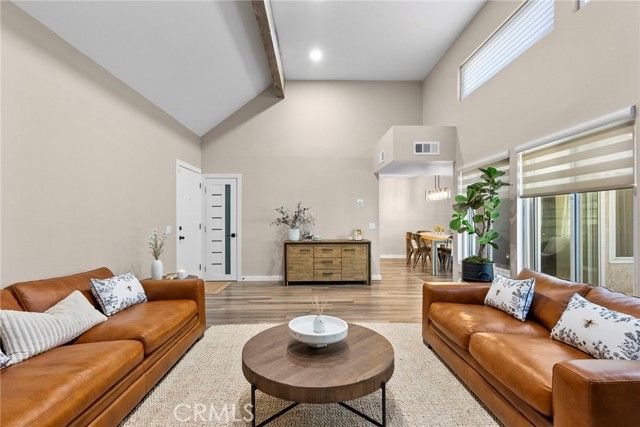 5640 Etiwanda Avenue 1, Tarzana (los Angeles), CA 91356