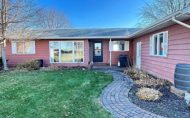 38264 N Shore Drive, Battle Lake, MN 56515