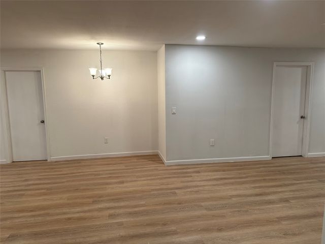 909 Jerry Mashek Drive, West, TX 76691