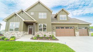 4805 Princess Drive, Valparaiso, IN 46383