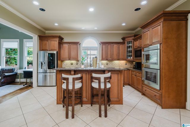 5607 LAKE TRACE DRIVE, Hoover, AL 35244