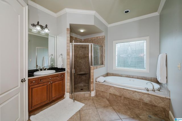 5607 LAKE TRACE DRIVE, Hoover, AL 35244