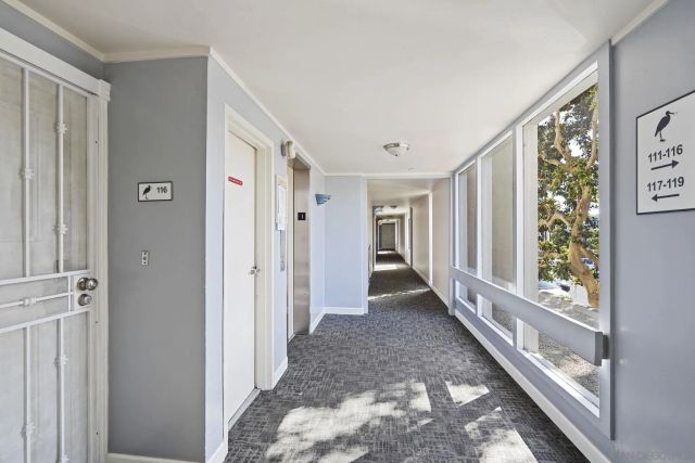 3991 Crown Point Dr 116, San Diego, CA 92109