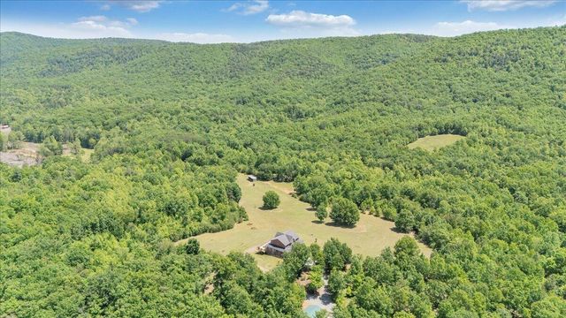 1615 Turkeycock LN, Penhook, VA 24137