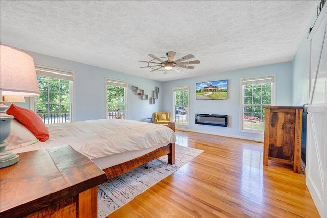 1615 Turkeycock LN, Penhook, VA 24137