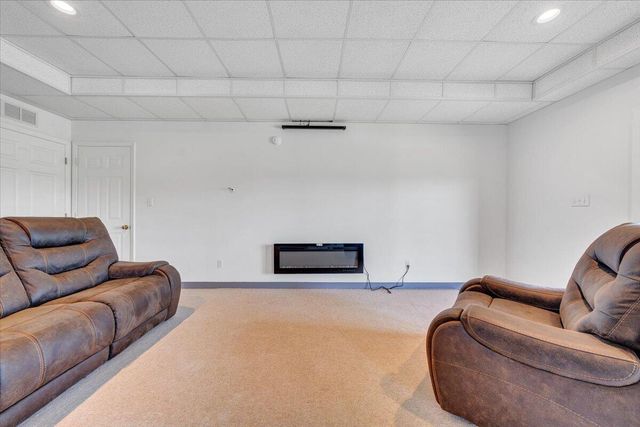 1615 Turkeycock LN, Penhook, VA 24137