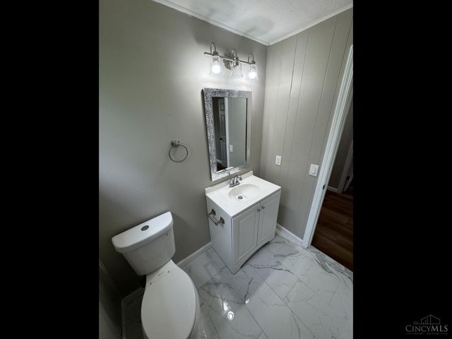 107 Melanee Drive, Oxford, OH 45056