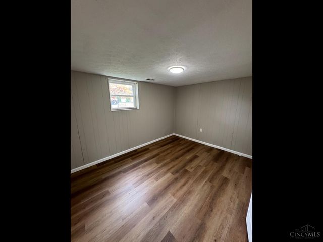 107 Melanee Drive, Oxford, OH 45056