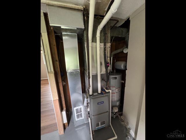 107 Melanee Drive, Oxford, OH 45056