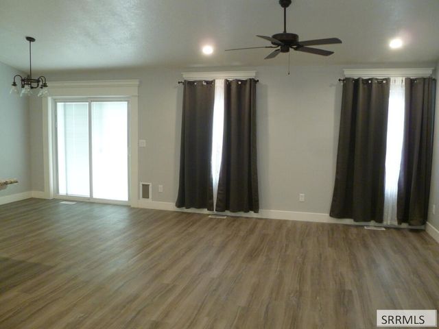 5054 Jake Avenue, Chubbuck, ID 83202
