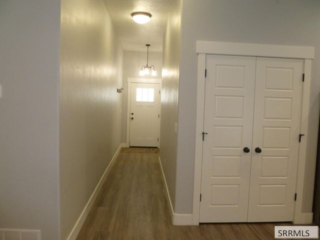 5054 Jake Avenue, Chubbuck, ID 83202