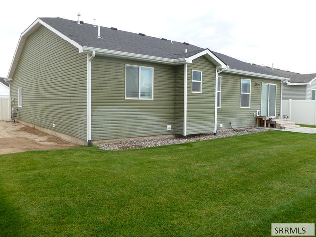 5054 Jake Avenue, Chubbuck, ID 83202