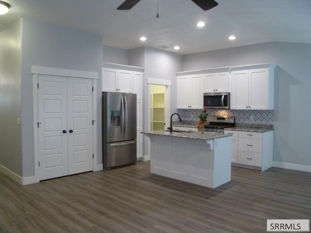 5054 Jake Avenue, Chubbuck, ID 83202