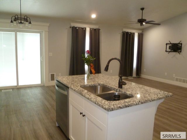 5054 Jake Avenue, Chubbuck, ID 83202