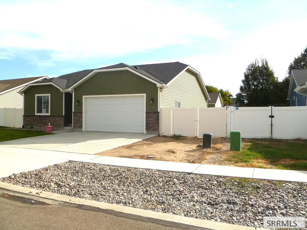 5054 Jake Avenue, Chubbuck, ID 83202