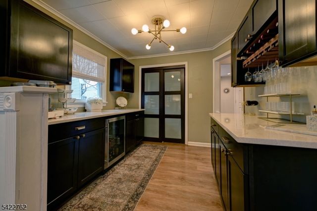 347 W Passaic Ave, Rutherford Boro, NJ 07070