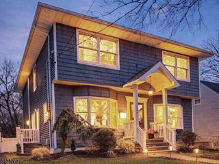 347 W Passaic Ave, Rutherford Boro, NJ 07070