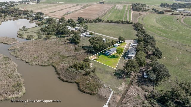 2520 Long Creek, Granbury, TX 76049