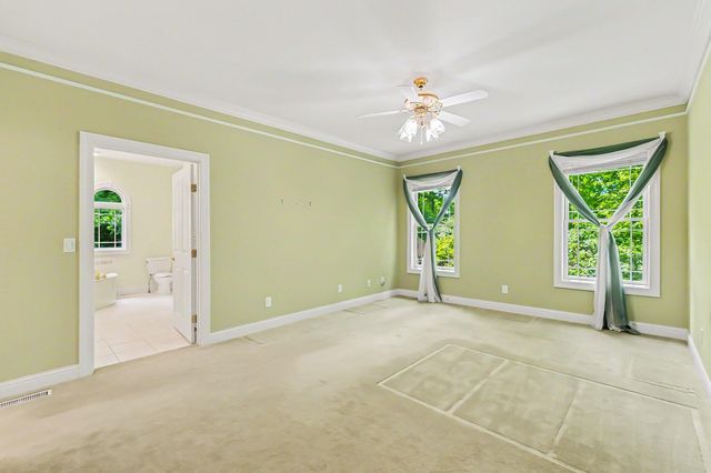 3189 Manor Hill, Latonia, KY 41015