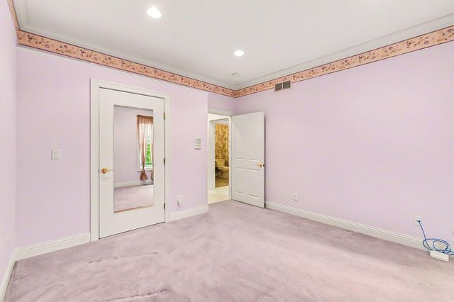 3189 Manor Hill, Latonia, KY 41015