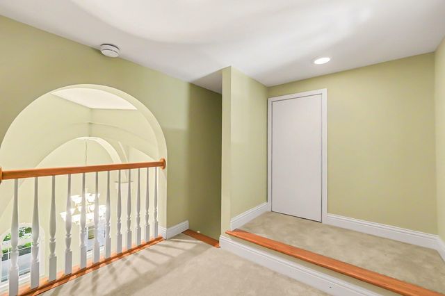 3189 Manor Hill, Latonia, KY 41015